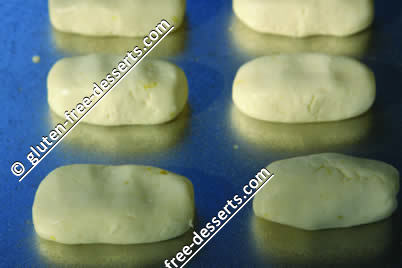 Picture: how to form lemon cookies on pan.
